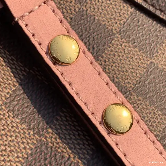 WIS VUITTON NÉONOÉ LOUIS 0511